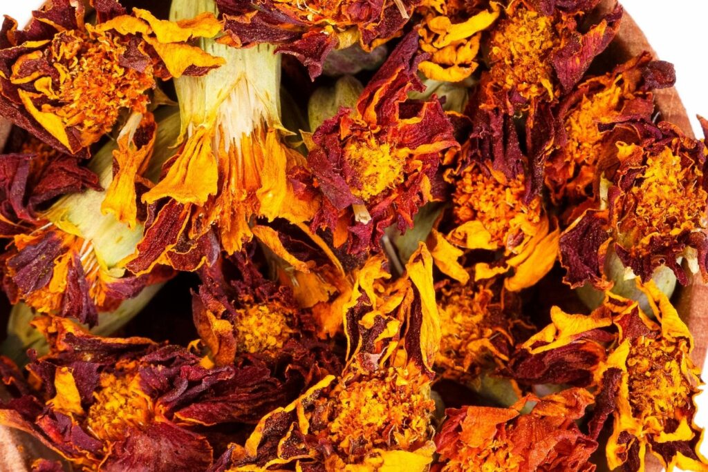 dried marigold