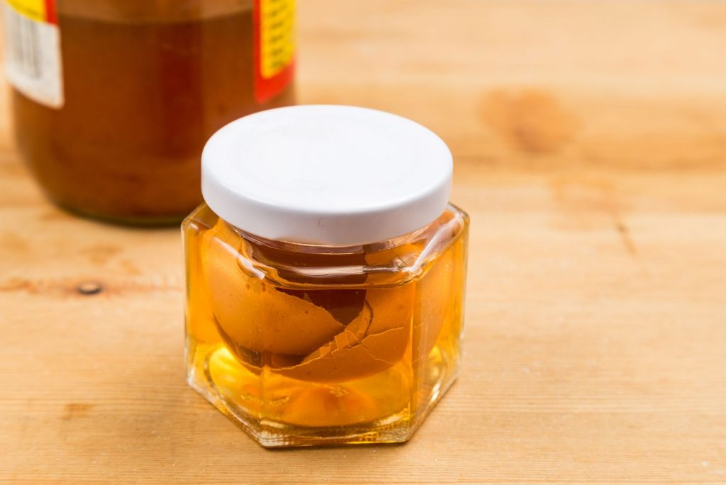 15 Ways To Use Eggshells Instead Of Throwing Them