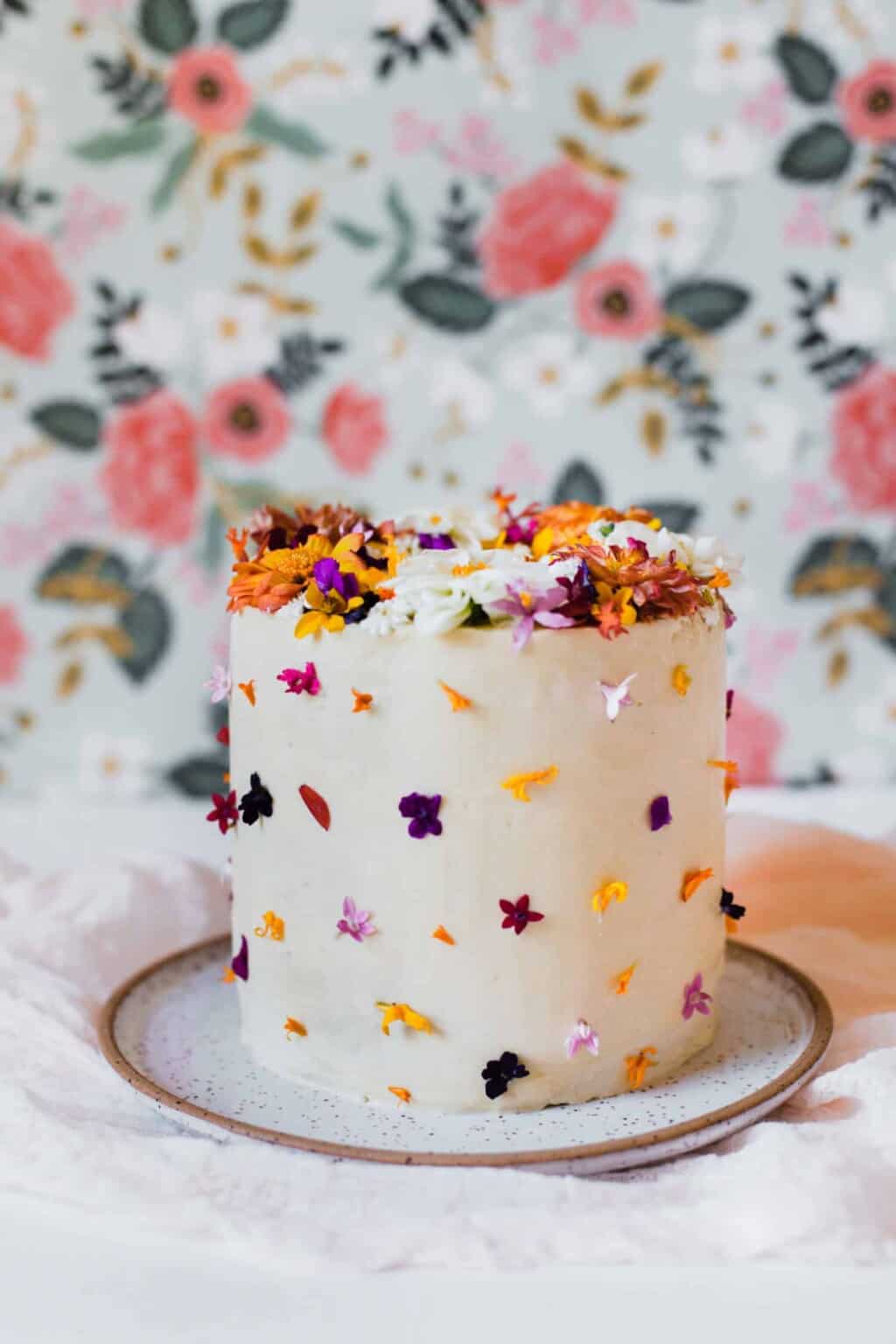 Edible-Flower-Cake