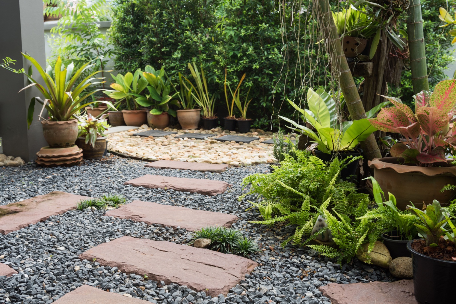 large stepping stones pathway