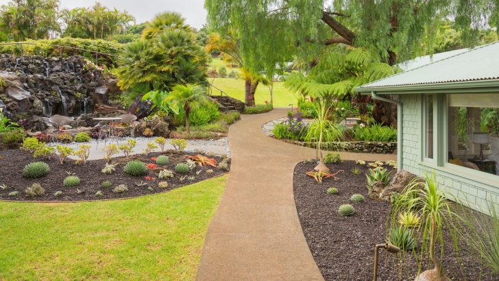 10 Modern Front Yard Landscaping Ideas That Will Leave You Speechless