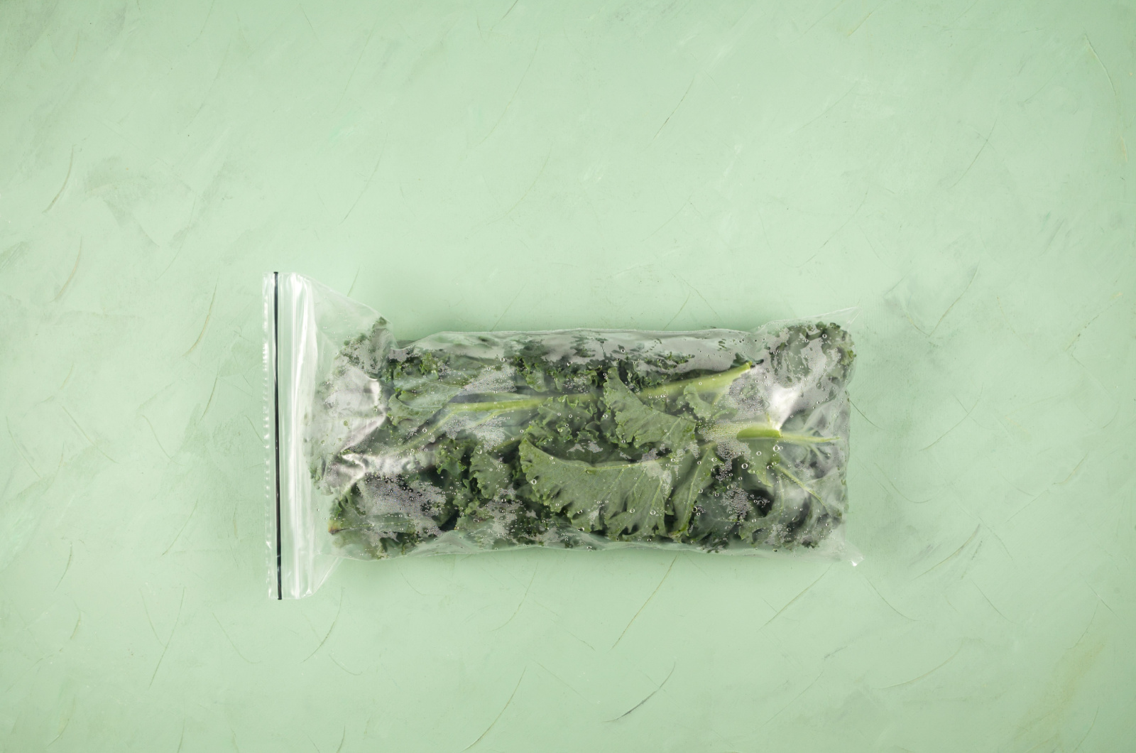 kale cabbage in a freezer bag