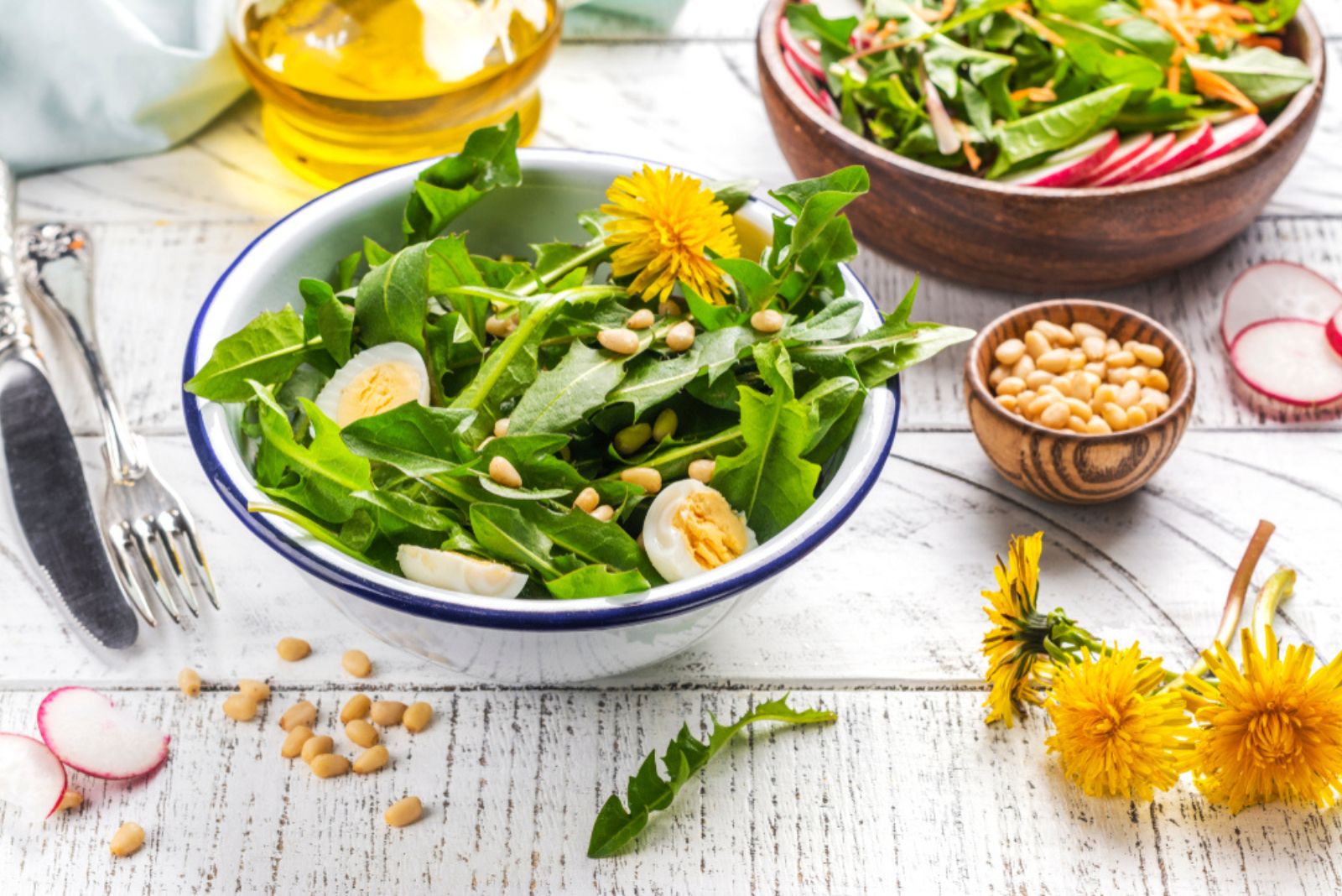 dandelion salad