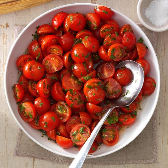 cherry tomatoe salad