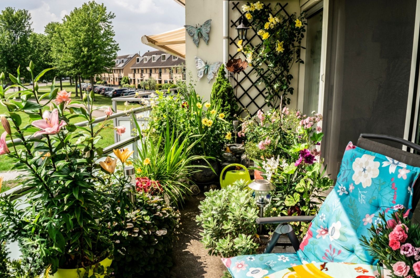 Beginner’s Tricks to Transform Your Balcony Into A Green Paradise