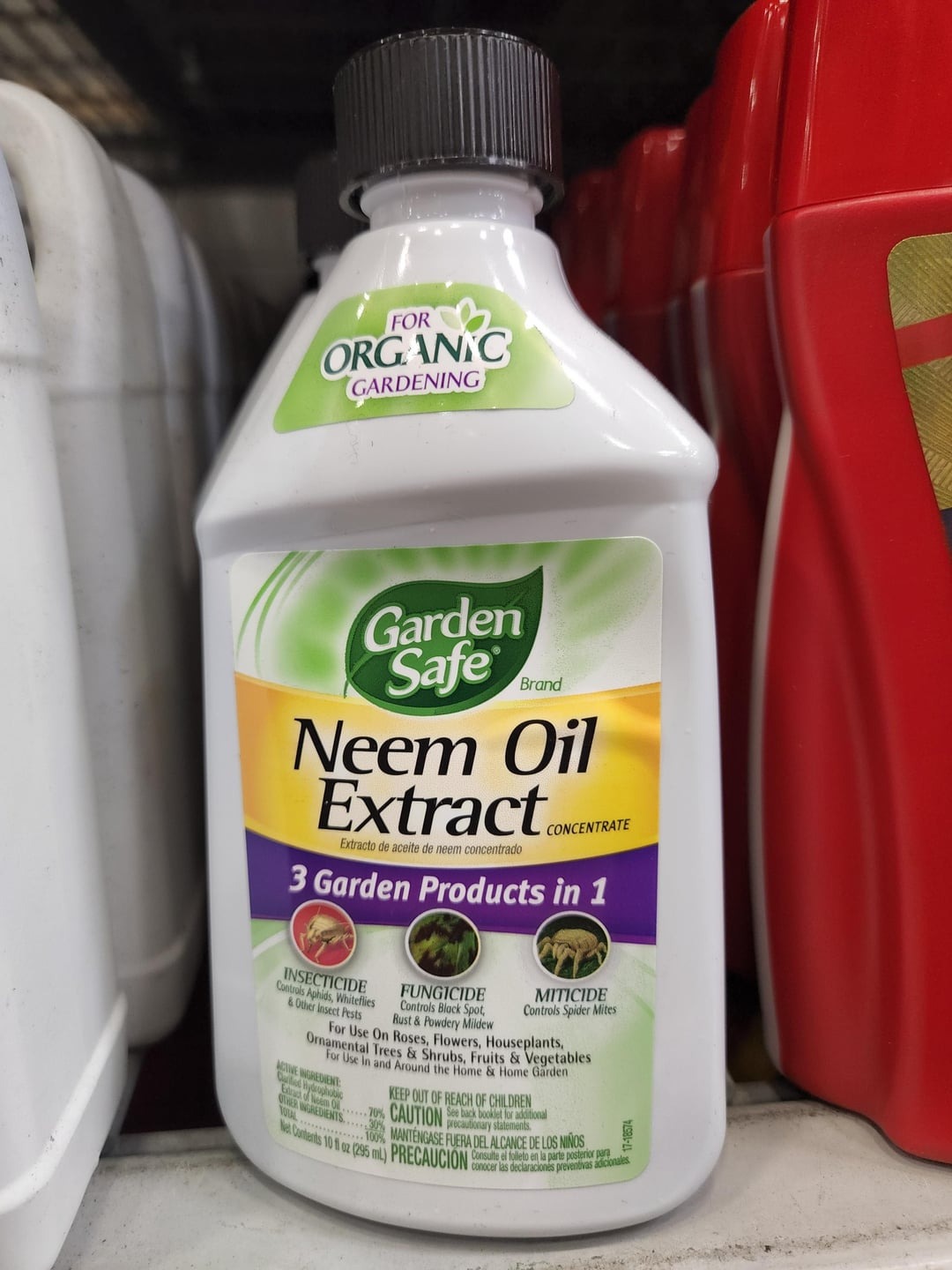 oil extract in a bottle