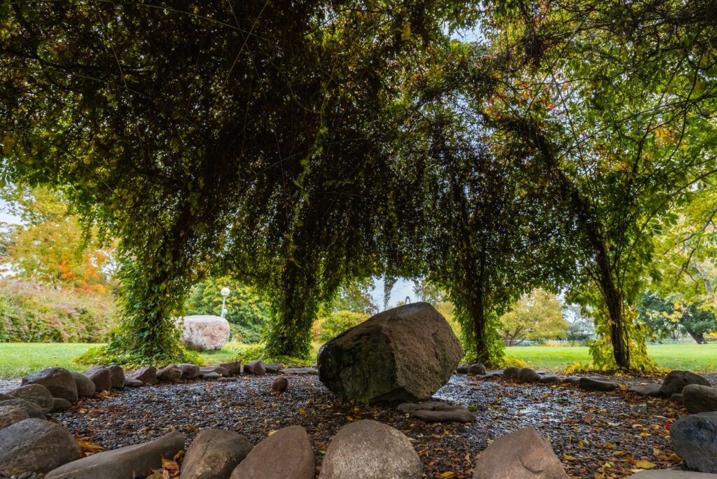 stones in a circle