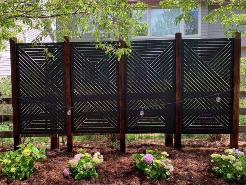 Louvered Privacy Screens