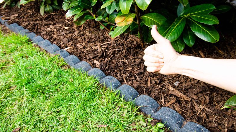 Recycled Tire Edging