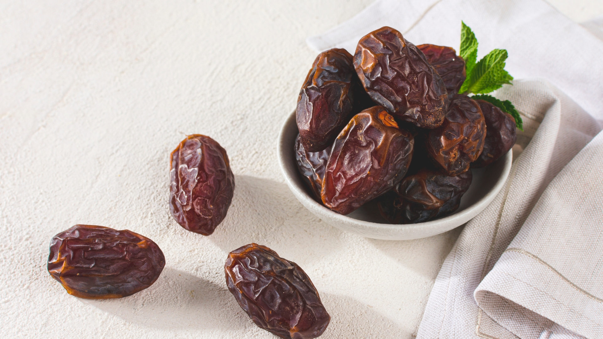 bowl of dates