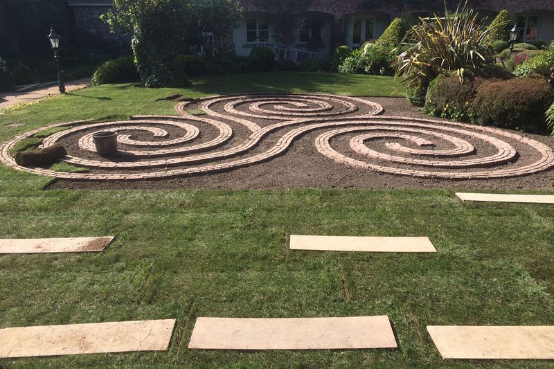 Build a Clay Soil Meditation Labyrinth