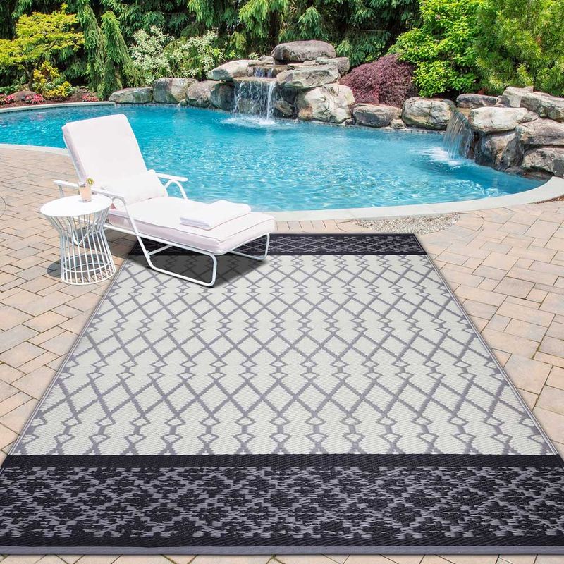 Weatherproof Outdoor Rugs