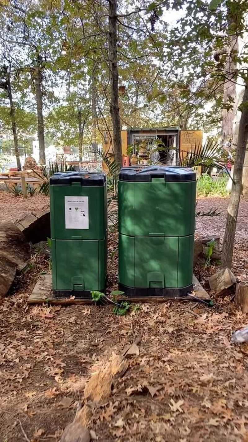 Compact Compost Bin