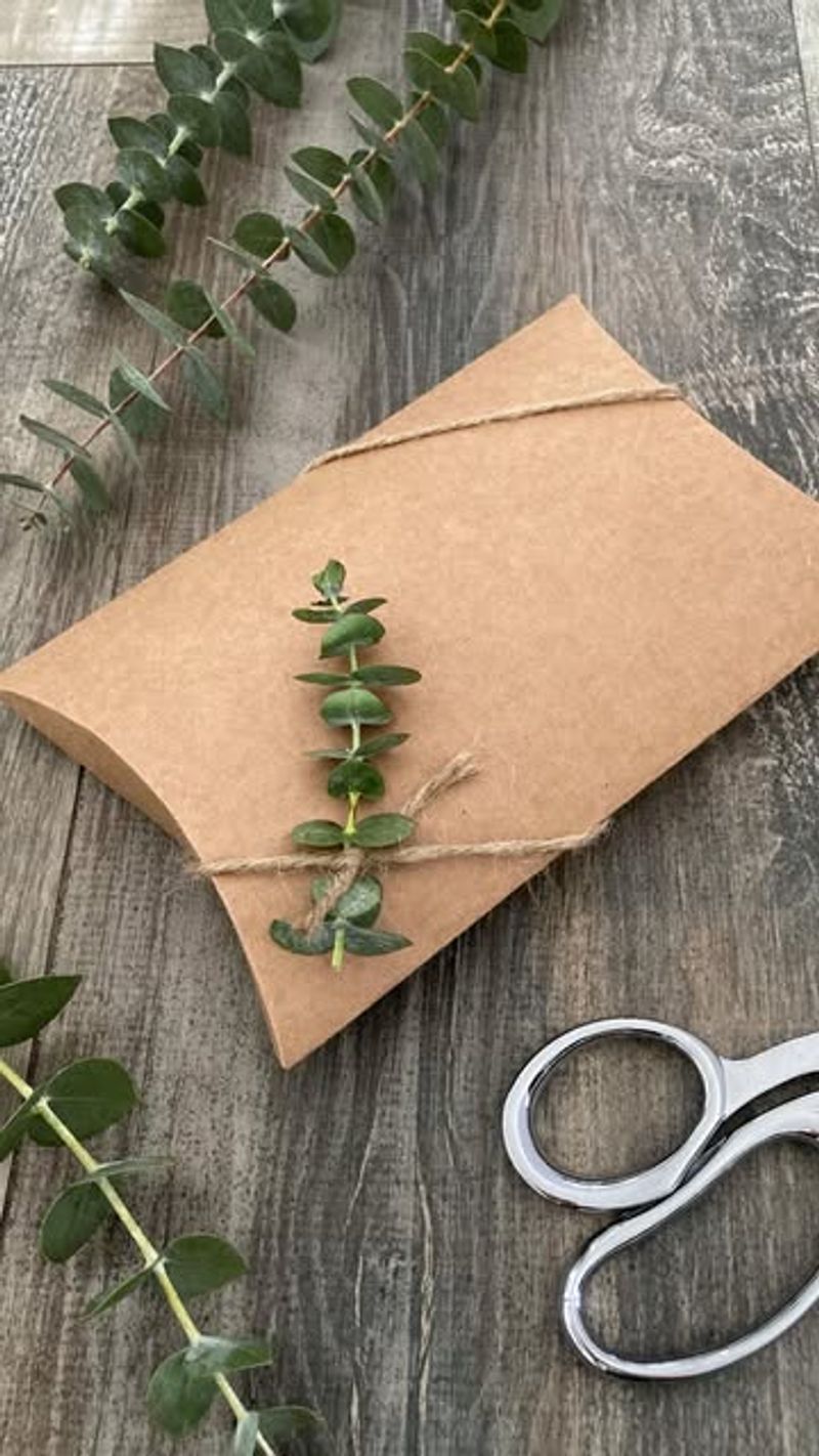 Eco-friendly Gift Wrap