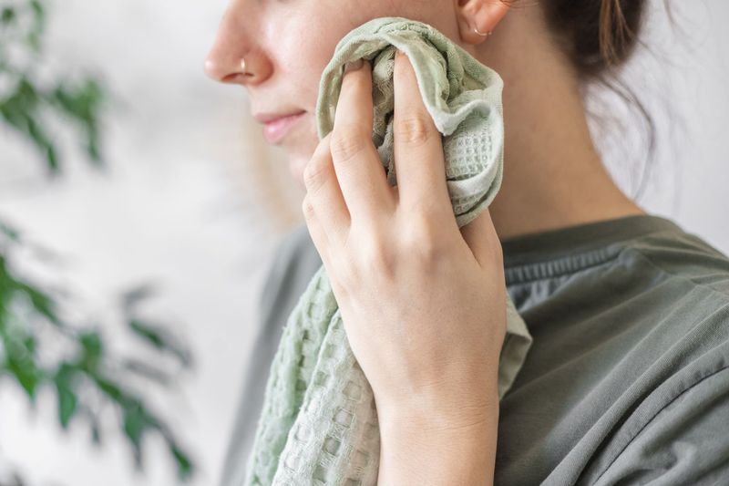 Natural Makeup Remover