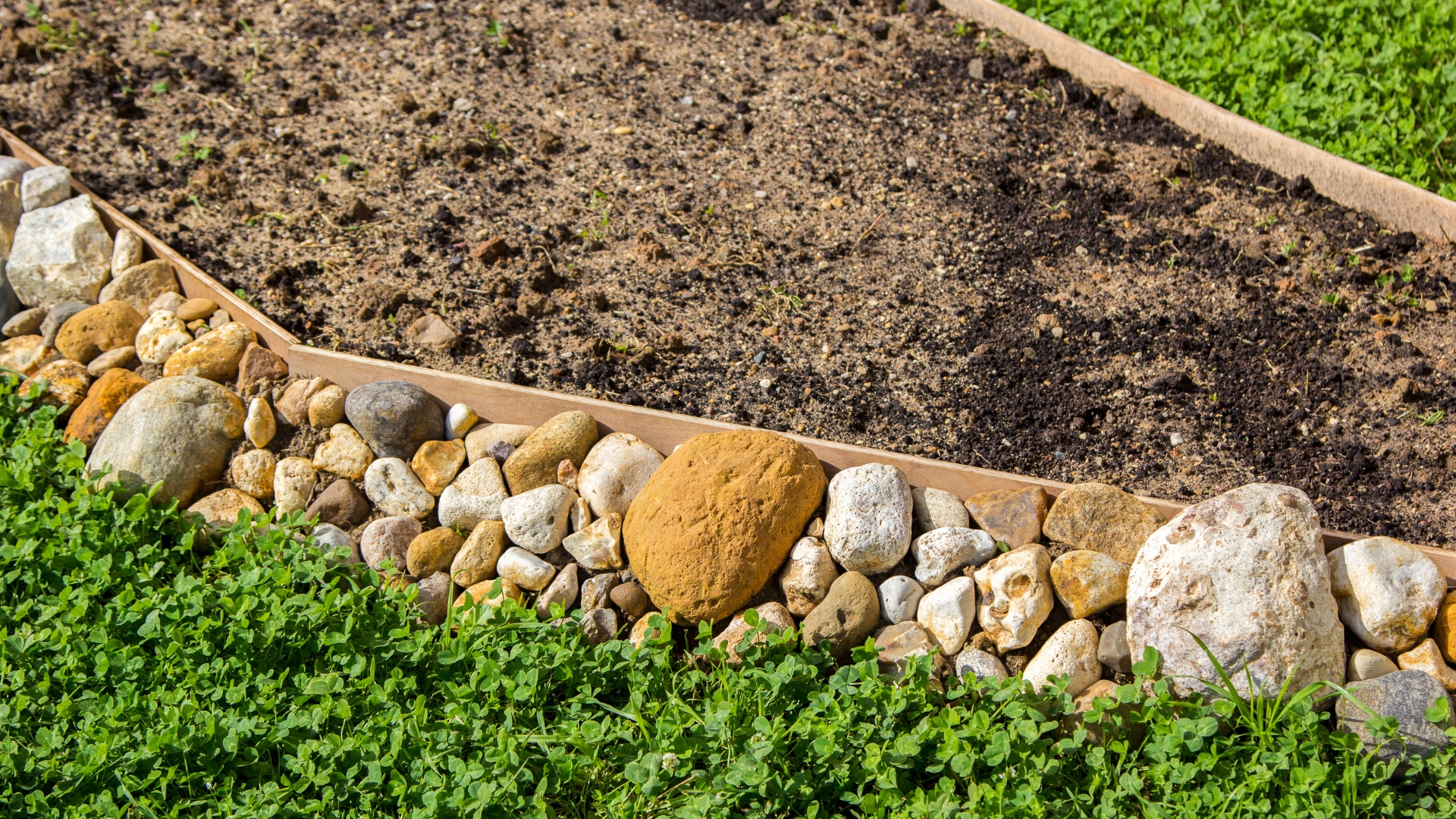 flower bed ready for planting