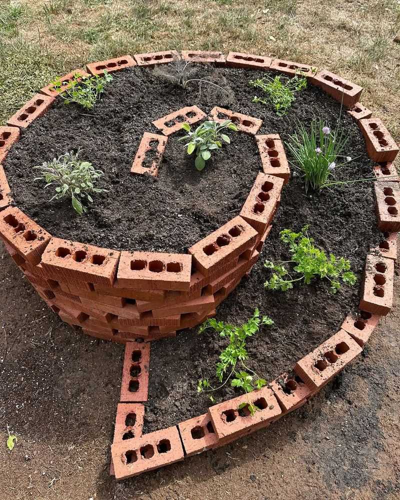 Herb Spiral