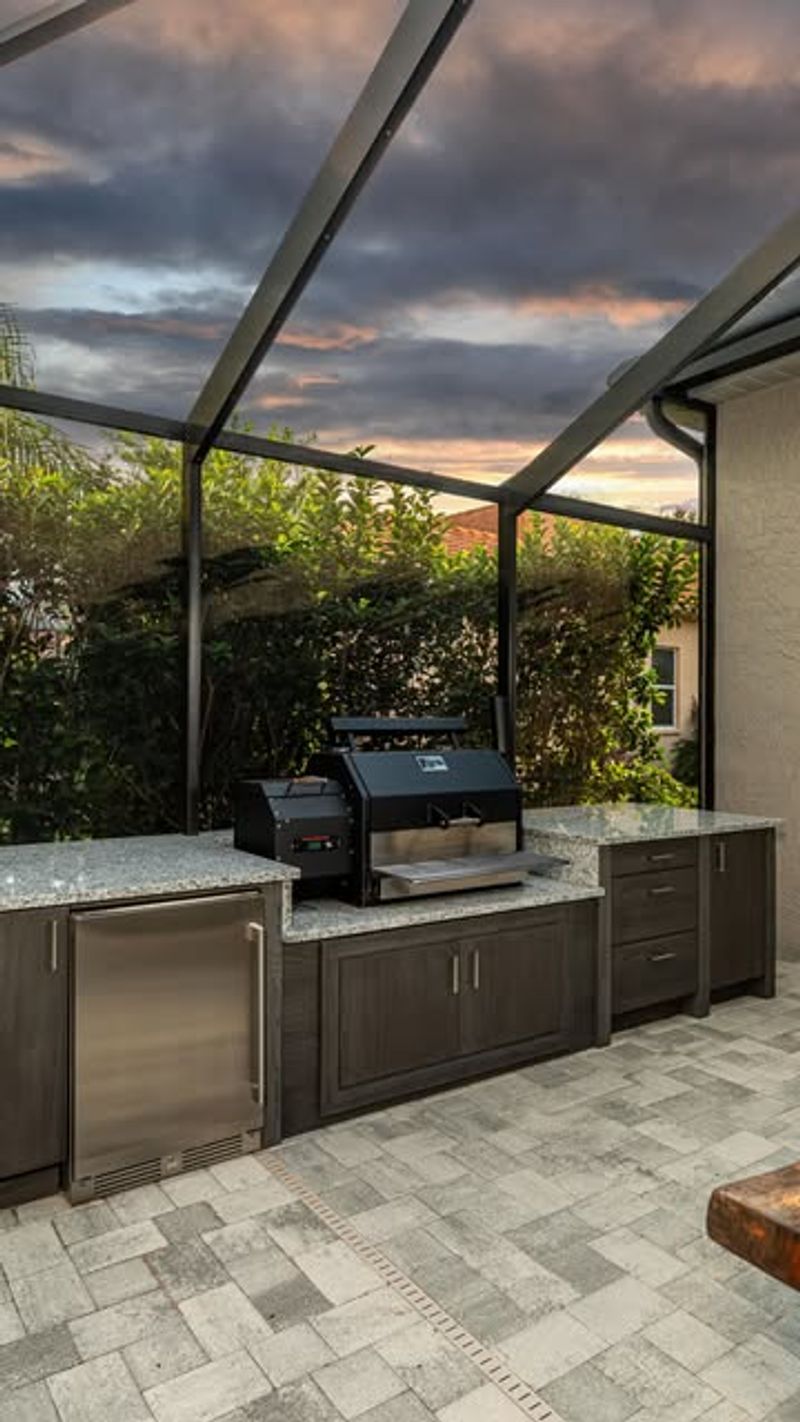 Elaborate Outdoor Kitchens