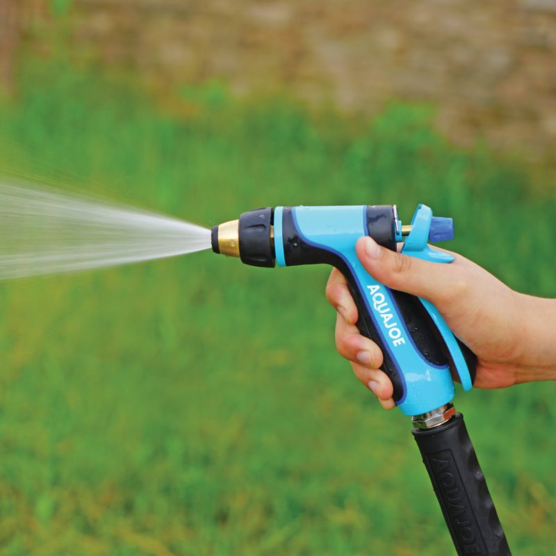 Hose with Adjustable Nozzle