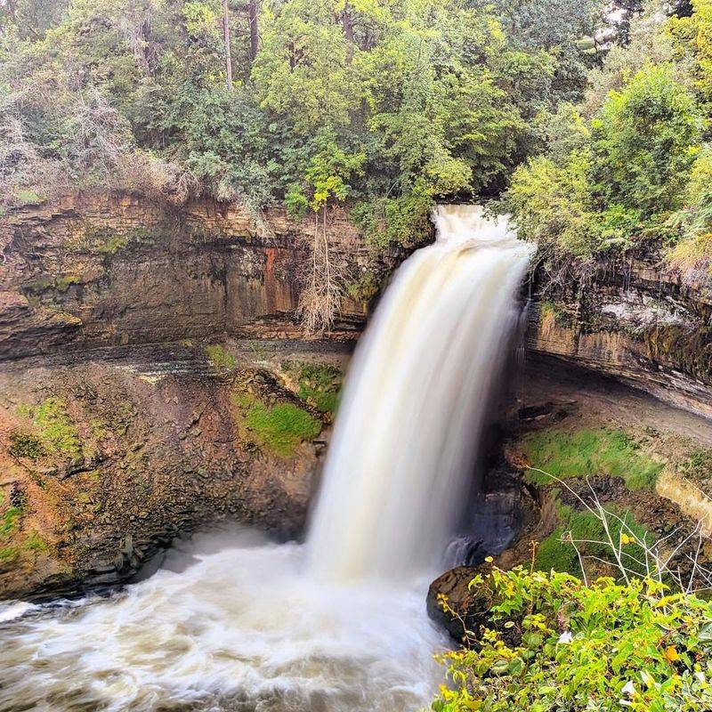 Large-Scale Waterfalls