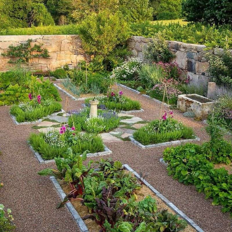 30 Expert Approved Garden Bed Ideas To Up Your Growing Game Smarter 