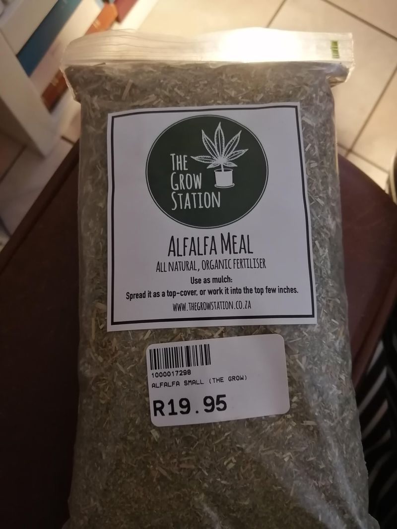 Alfalfa Meal Fertilizer