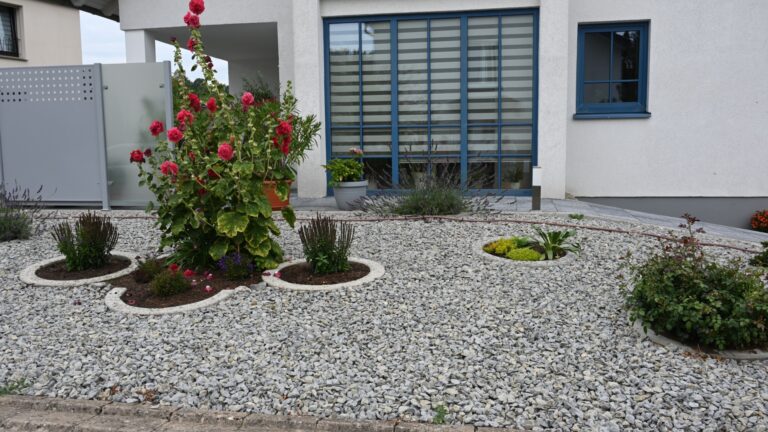 gravel in front yard landscape