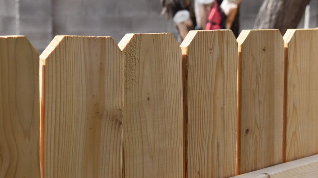 Wood Planks edging garden