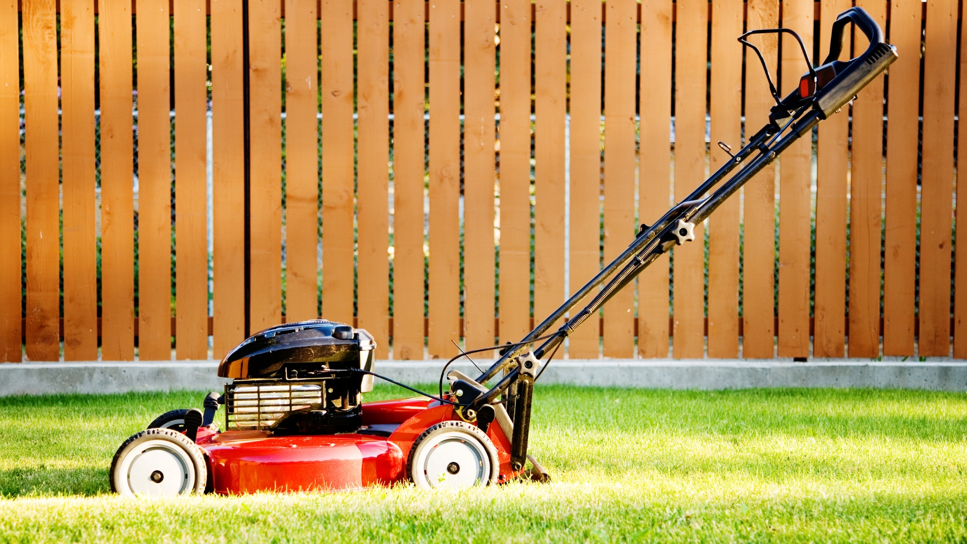 Why Lawn Mowers Should Only Be Used For Cutting Grass (And Nothing Else)