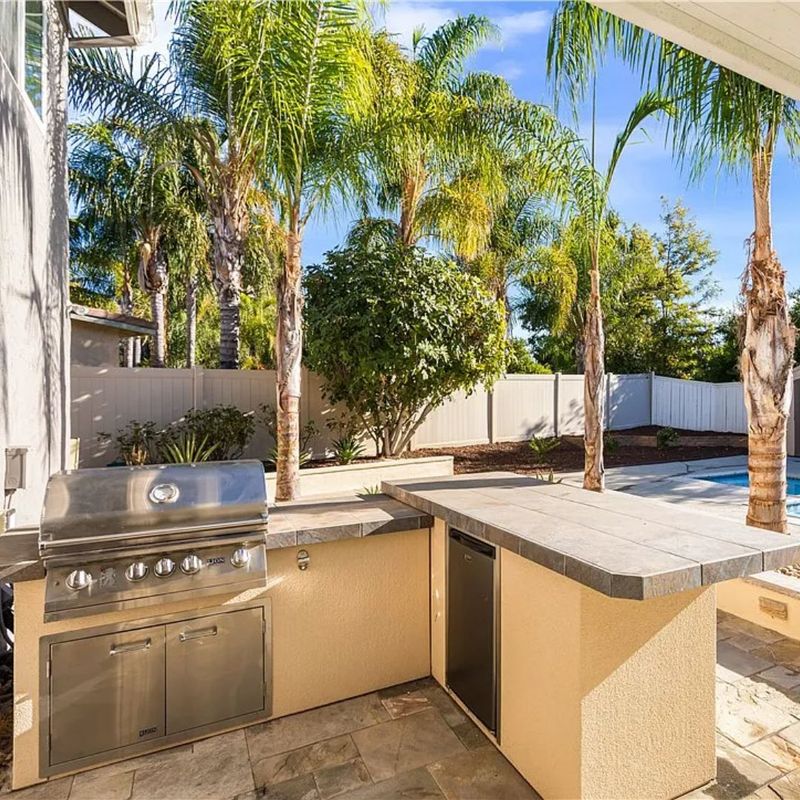 Elaborate Outdoor Kitchens