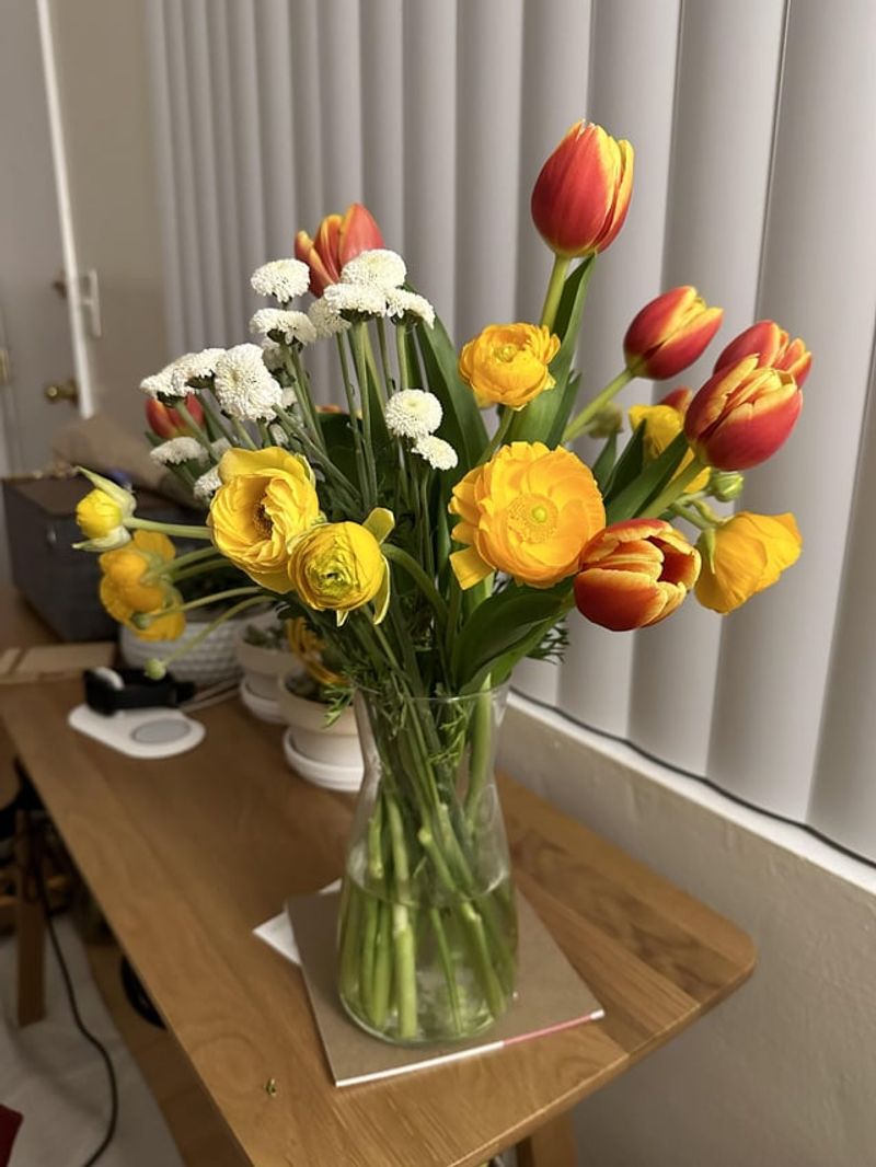 Cut Flowers at the Right Stage