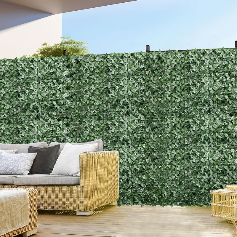 Artificial Ivy Screening That Collects Dust
