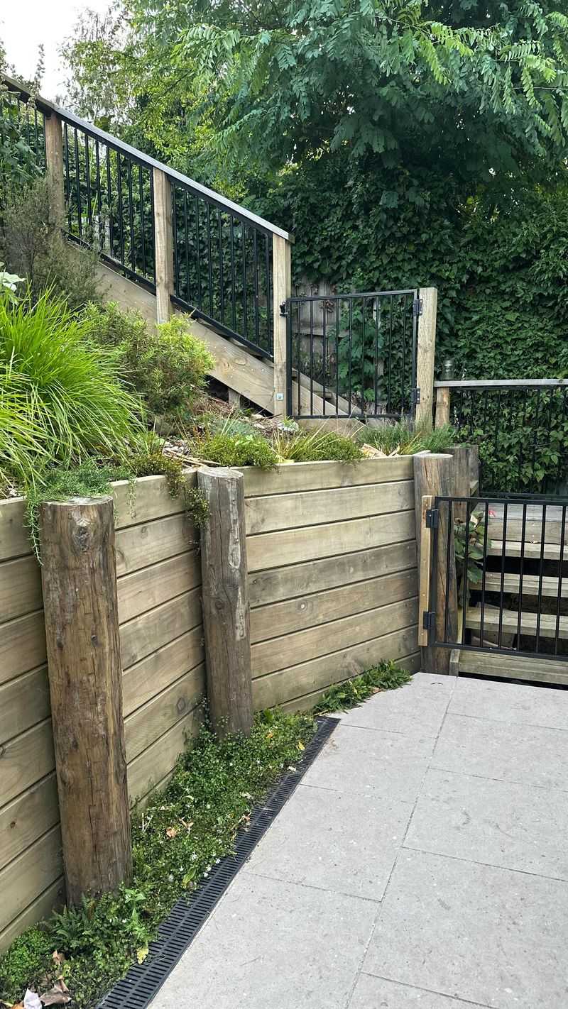 Non-Compliant Retaining Walls