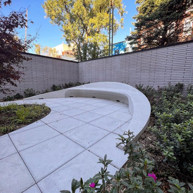 Curved Concrete Wonder