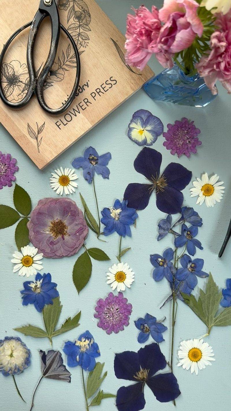Grandma's Flower Pressing Station