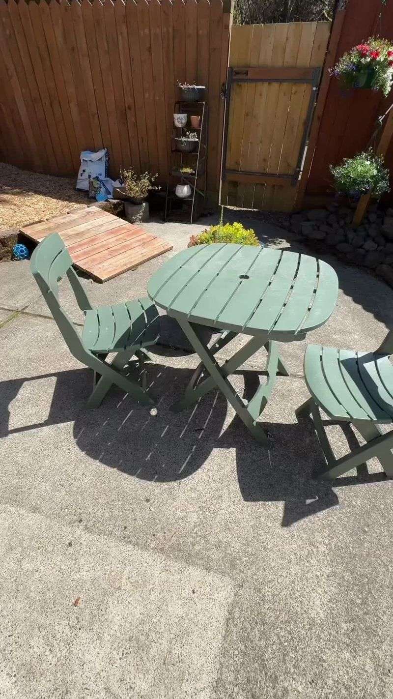 Foldable Furniture
