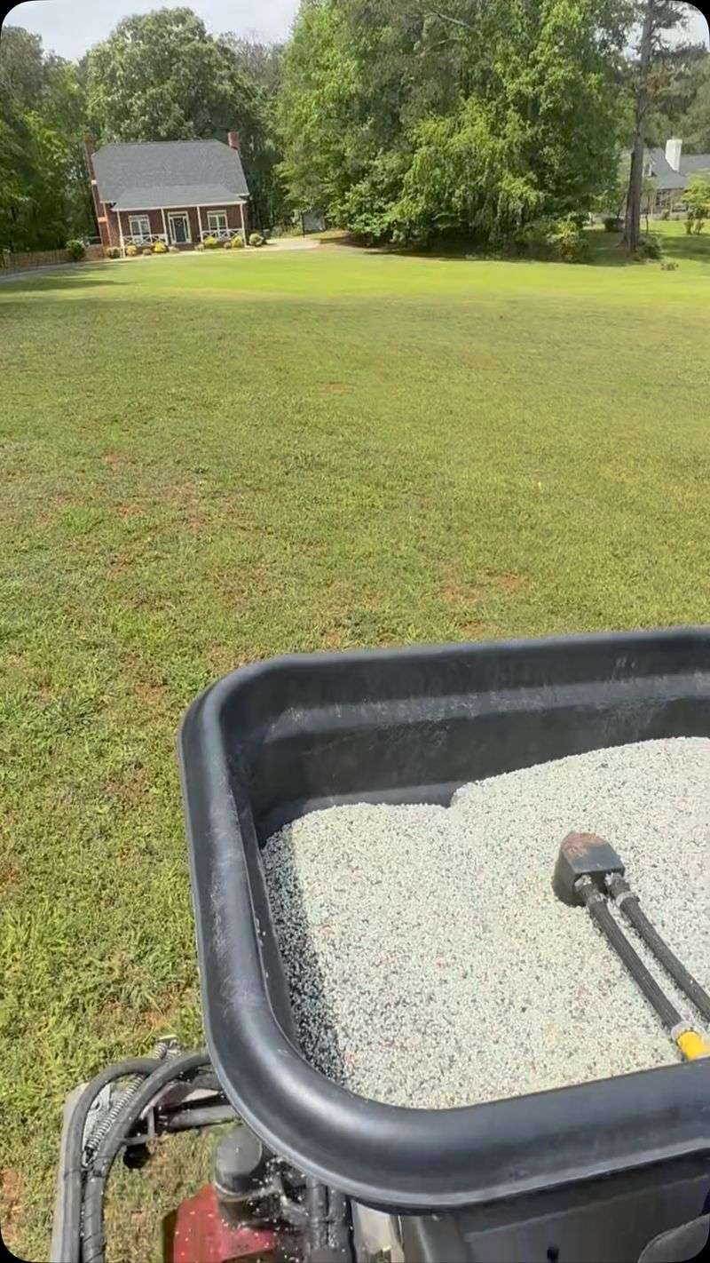 Fertilizing Lawns
