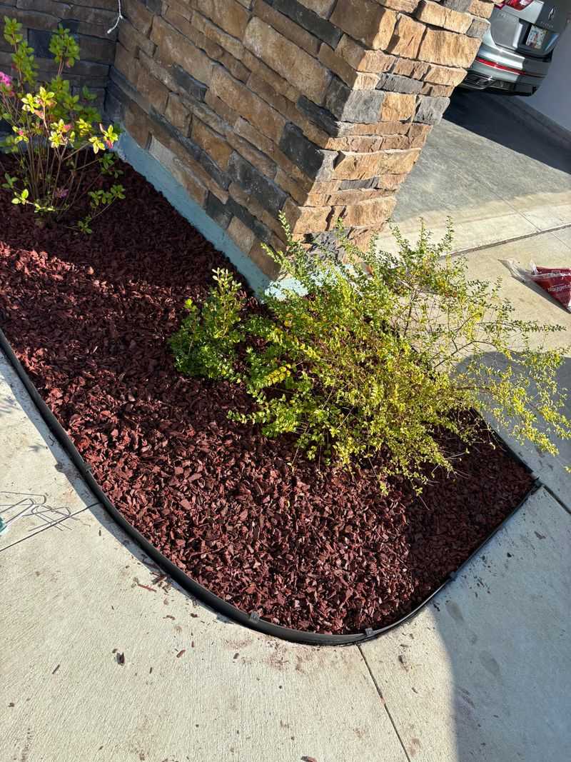 Synthetic Mulch