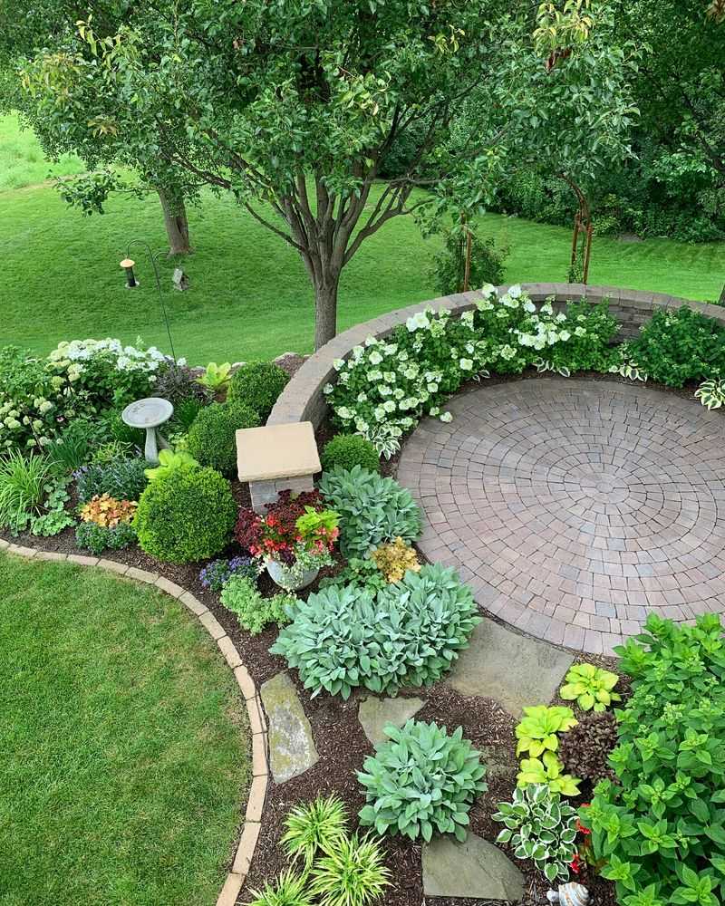 Perfect Circle Planting Beds