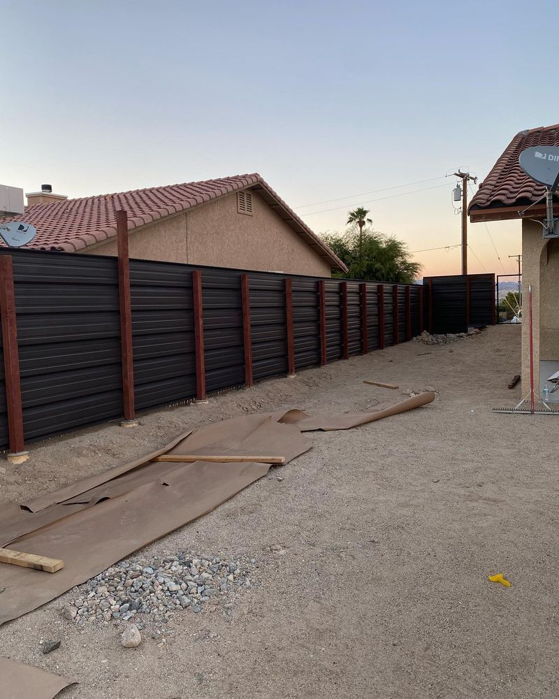 Horizontal Metal Panels