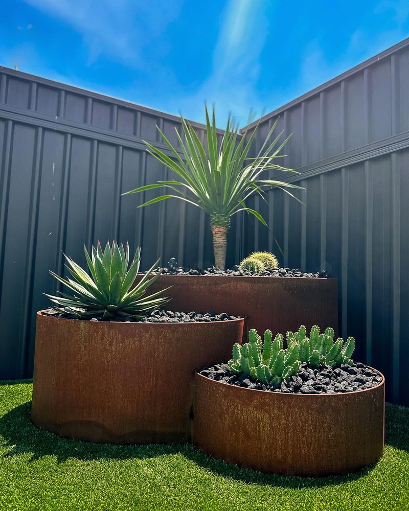 Corner Tiered Planters