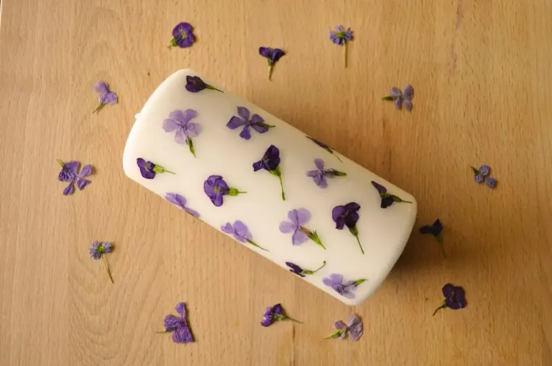13. Pressed Lilac Candles