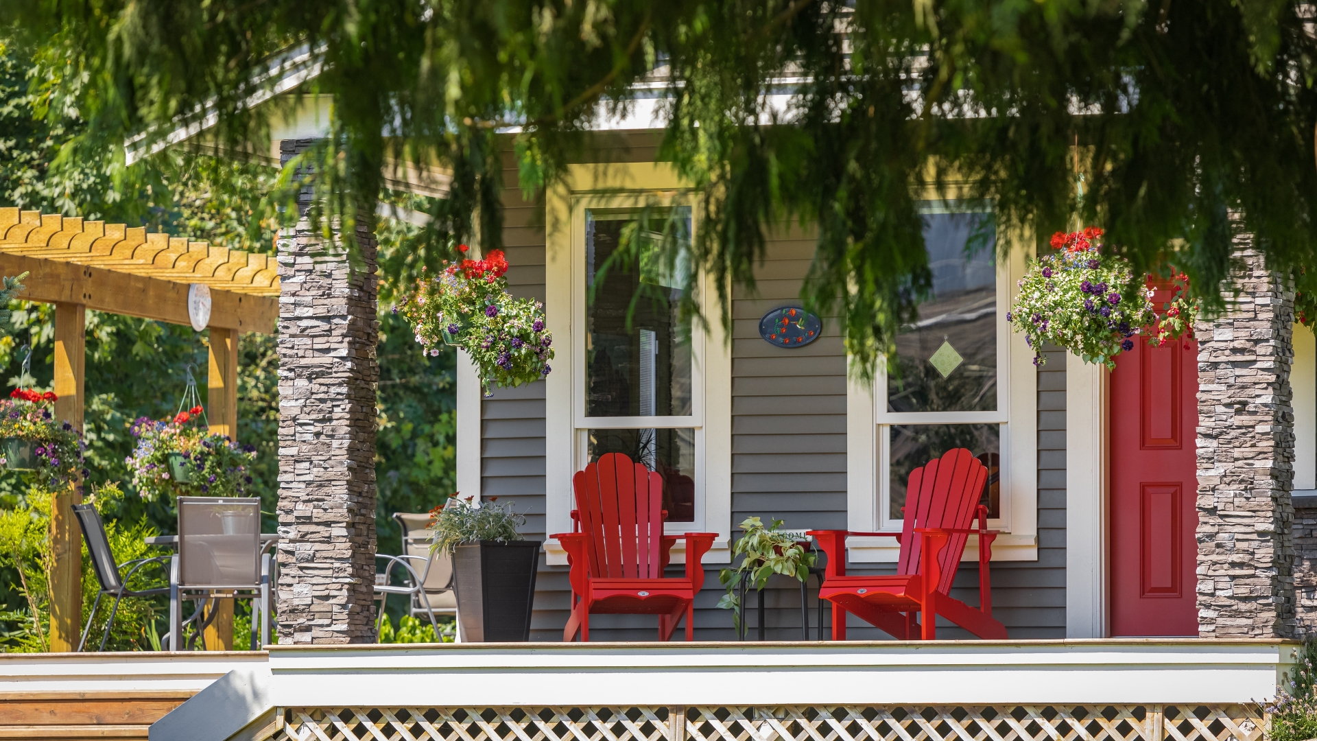 20 Budget-Friendly Porch Makeovers You Can Do In A Weekend
