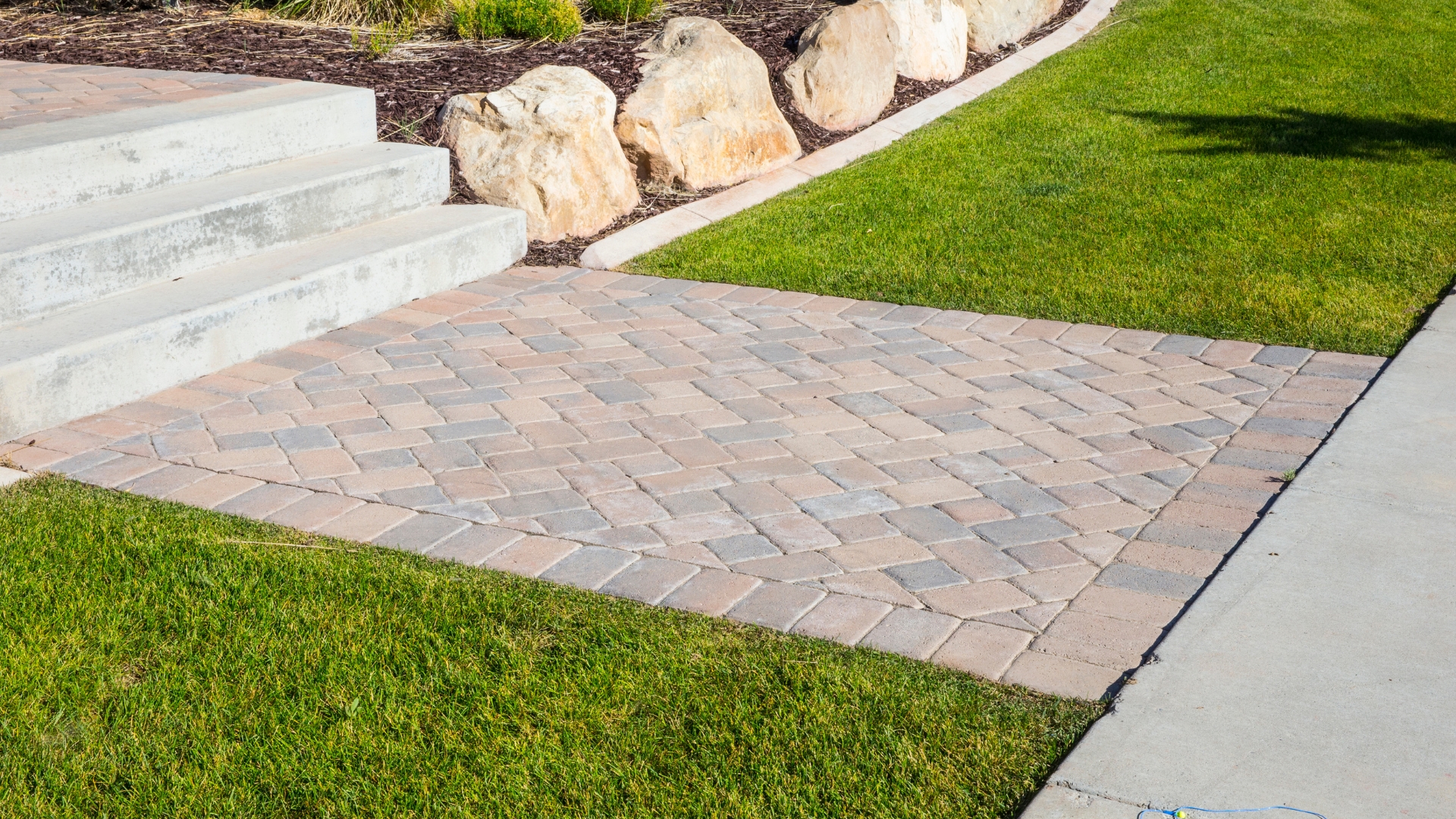 5 Landscaping Materials That Age Poorly Over Time (And What To Use Instead)