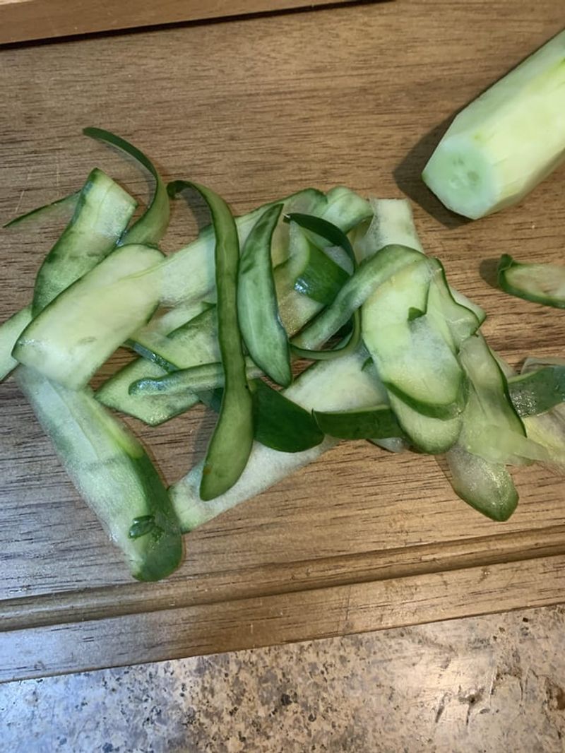 Cucumber Peels Placement