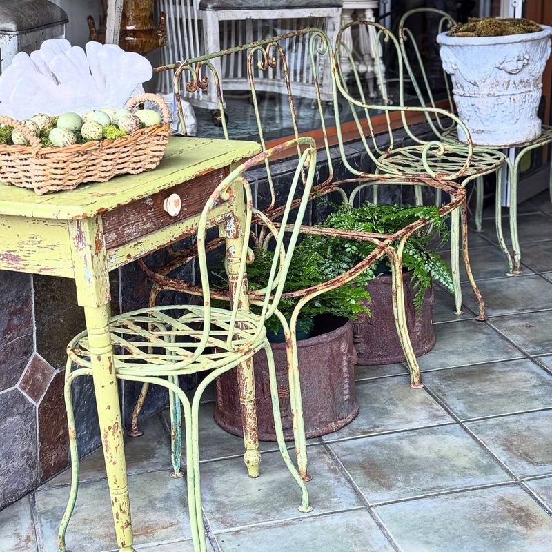 Metal Lawn Chairs