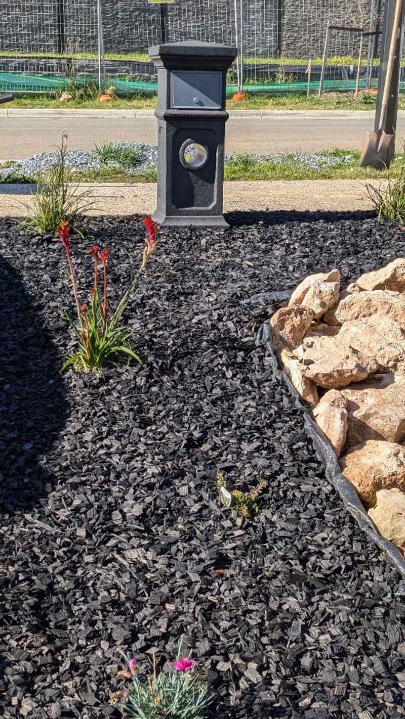 Mulch Magic For Instant Polish