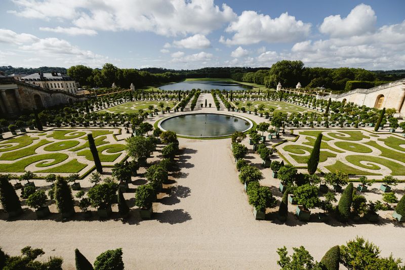 French Formal Gardens - Geometric Perfection