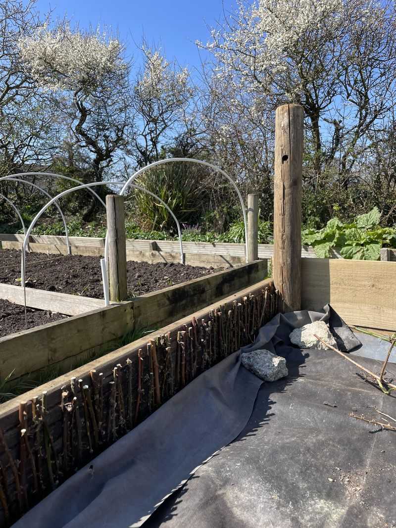 Copper Strip Barriers