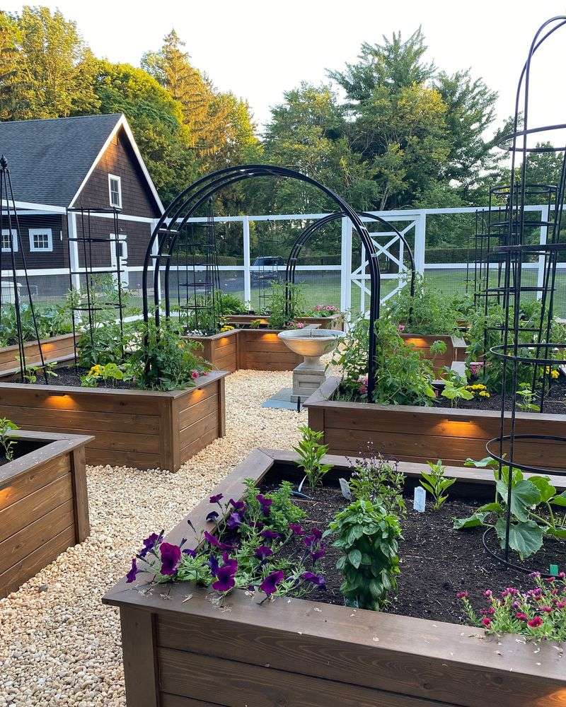 Ranch-Style Homes With Edible Gardens
